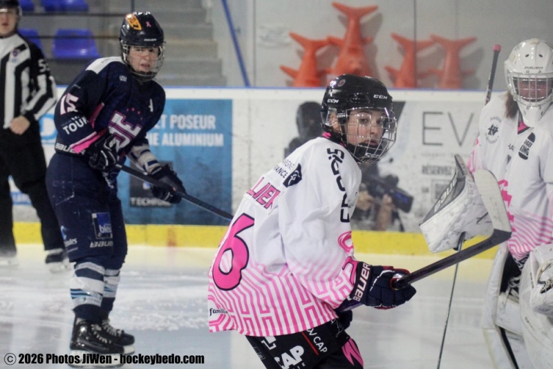 Photo hockey Féminin U17 / U20 Elite - : Tours / Féminine vs Amiens / Féminin - Féminin Elite - Tours vs Amiens Photo hockey Féminin U17 / U20 Elite - : Tours / Féminine vs Amiens / Féminin - Féminin Elite - Tours vs Amiens