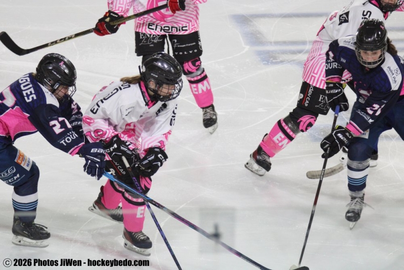 Photo hockey Féminin U17 / U20 Elite - : Tours / Féminine vs Amiens / Féminin - Féminin Elite - Tours vs Amiens Photo hockey Féminin U17 / U20 Elite - : Tours / Féminine vs Amiens / Féminin - Féminin Elite - Tours vs Amiens