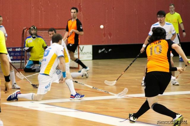 Photo hockey Floorball  - Floorball  - Prise de la temprature : Les Dragons Bisontins