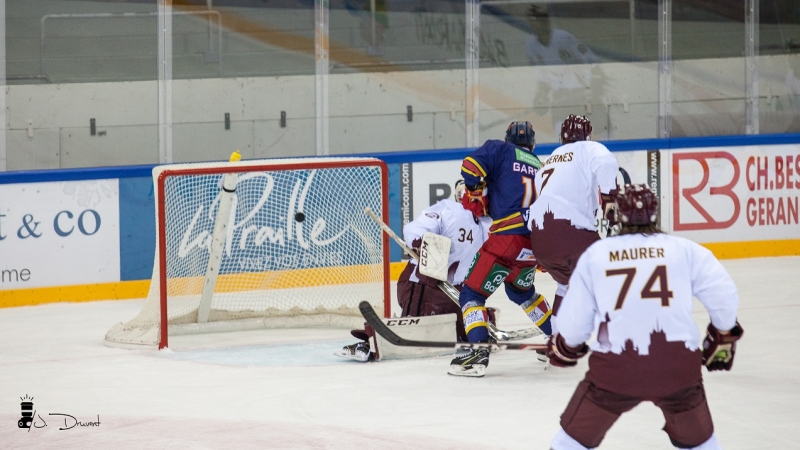 Photo hockey Hockey en Europe -  : Genève vs Düsseldorf - Genève sombre face à Düsseldorf