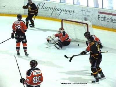 Photo hockey Hockey en Europe - Hockey en Europe - Coupe des Bains : rude entre matire pour Epinal