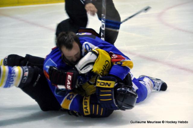 Photo hockey Hockey en Europe - Hockey en Europe : Dijon (Les Ducs) - Amicaux : l Photo hockey Hockey en Europe - Hockey en Europe : Dijon (Les Ducs) - Amicaux : l