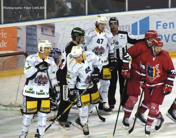 Photo hockey Hockey en Europe - Hockey en Europe : Grenoble  (Les Brleurs de Loups) - Grenoble, un tiers en retard