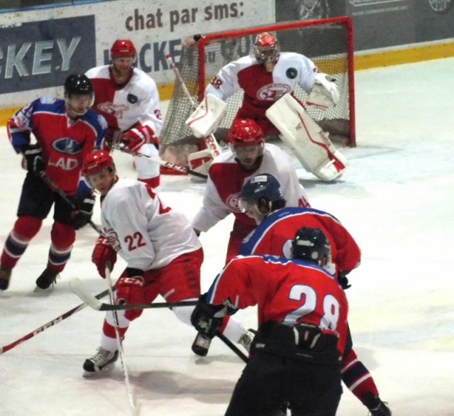 Photo hockey Hockey en Europe - Hockey en Europe - Le Slavia Prague gagne les Hockeyades Photo hockey Hockey en Europe - Hockey en Europe - Le Slavia Prague gagne les Hockeyades