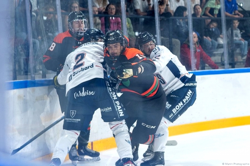 Photo hockey Hockey en France -  : Angers  vs Patriotes Universit Qubec Trois-Rivires - Amical  - Les Patriotes s