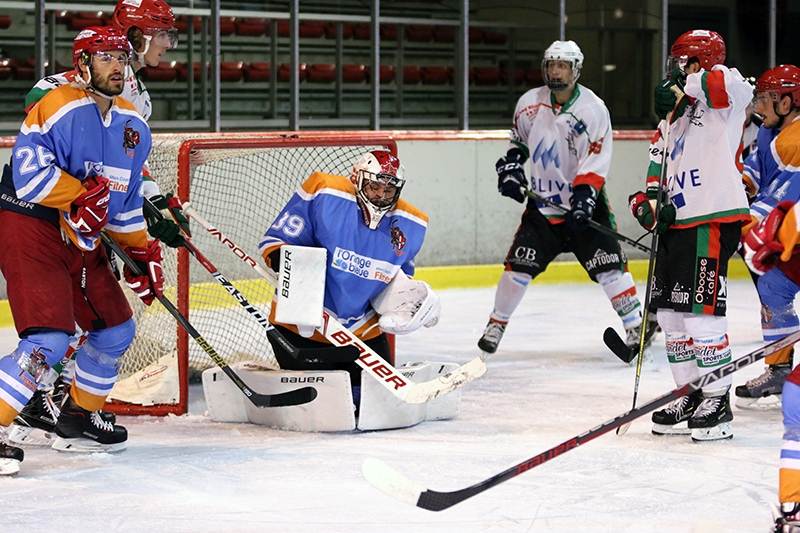 Photo hockey Hockey en France -  : Annecy vs Mont-Blanc - Un derby marathon