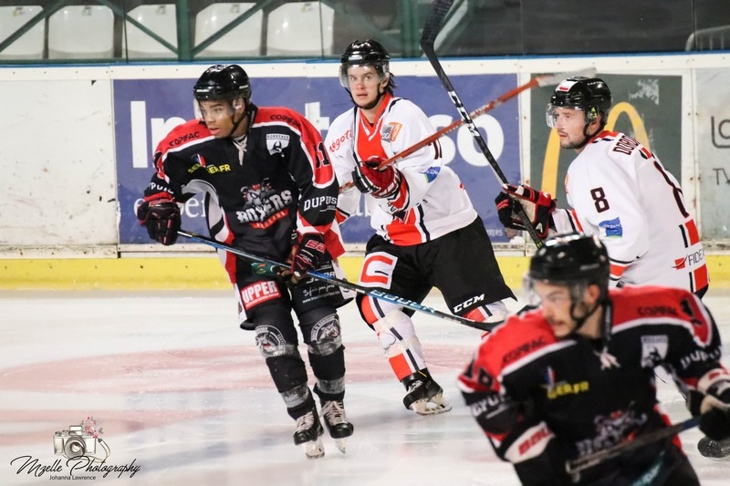 Photo hockey Hockey en France -  : Bordeaux II vs Toulouse-Blagnac - Bordeaux2 vs Toulouse : Logique respecte