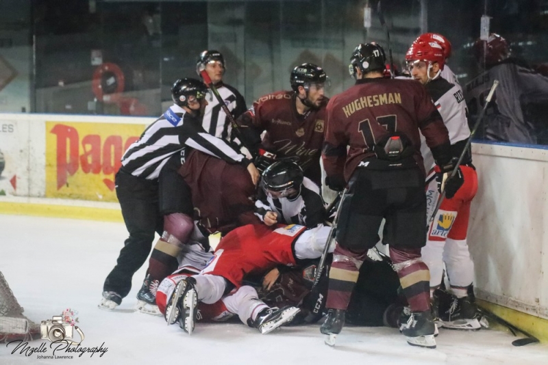 Photo hockey Hockey en France -  : Bordeaux vs Anglet - Six buts pour terminer la prparation 