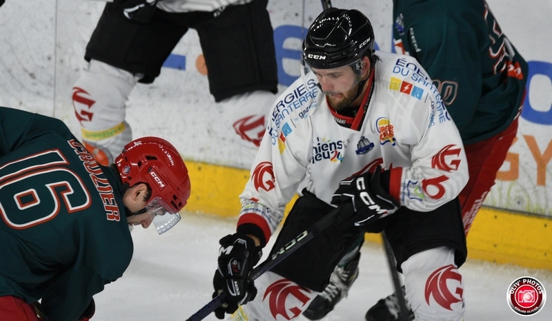 Photo hockey Hockey en France - : Cergy-Pontoise vs Amiens - Prépa - Retour gagnant sur la glace pour les Gothiques Photo hockey Hockey en France - : Cergy-Pontoise vs Amiens - Prépa - Retour gagnant sur la glace pour les Gothiques