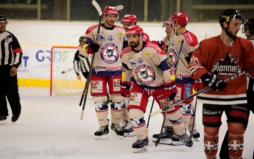 Photo hockey Hockey en France -  : Chamonix  vs Grenoble  - Les Brleurs d