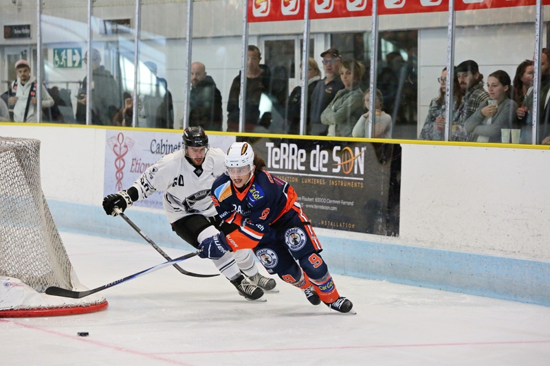 Photo hockey Hockey en France - : Clermont-Ferrand vs Toulouse-Blagnac - Amical D2 – Les Bélougas frappent fort face à des Sangliers diminués Photo hockey Hockey en France - : Clermont-Ferrand vs Toulouse-Blagnac - Amical D2 – Les Bélougas frappent fort face à des Sangliers diminués
