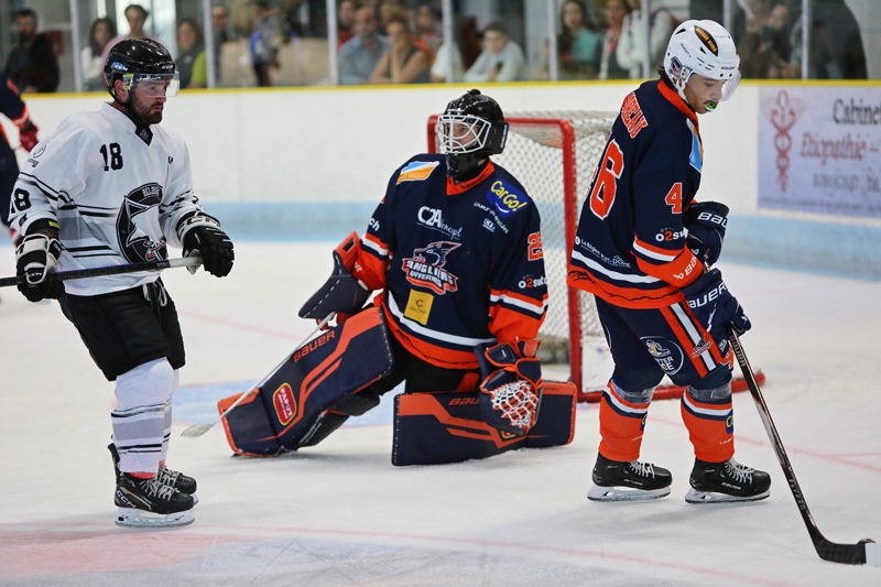 Photo hockey Hockey en France - : Clermont-Ferrand vs Toulouse-Blagnac - Amical D2 – Les Bélougas frappent fort face à des Sangliers diminués Photo hockey Hockey en France - : Clermont-Ferrand vs Toulouse-Blagnac - Amical D2 – Les Bélougas frappent fort face à des Sangliers diminués