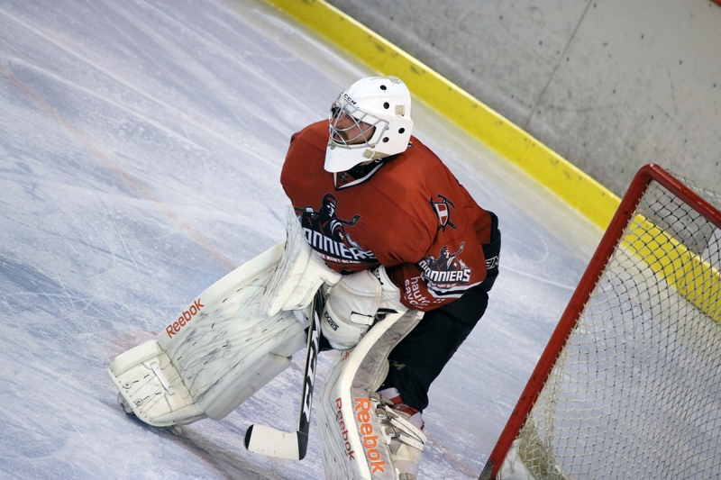 Photo hockey Hockey en France -  : Courchevel-Mribel-Pralognan vs Chamonix  - Le 7-4 pour Chamonix
