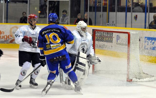 Photo hockey Hockey en France -  : Dijon  vs Lyon - Amical : Dijon au mental