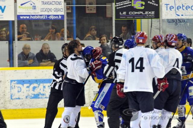 Photo hockey Hockey en France -  : Dijon  vs Lyon - Amical : Dijon au mental