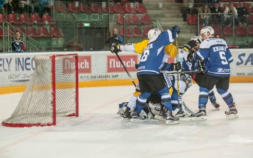 Photo hockey Hockey en France -  : Gap  vs Rouen -  Trophe des Champions : Lexprience Rouennaise  