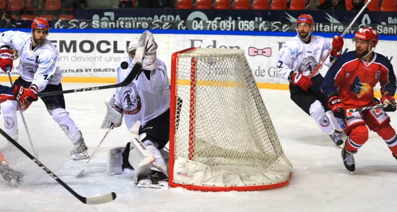 Photo hockey Hockey en France -  : Grenoble  vs Lyon - Plus qu