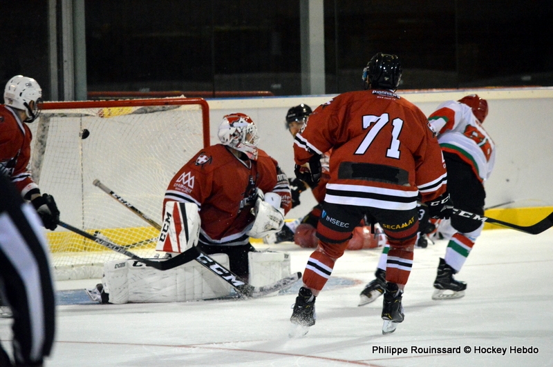 Photo hockey Hockey en France -  : Mont-Blanc vs Chamonix  - Un derby aux conclusions logiques