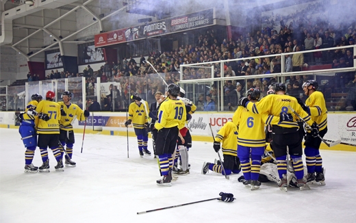 Photo hockey Hockey en France - Hockey en France - Match caritatif à Chamonix : La Suède prend sa revanche