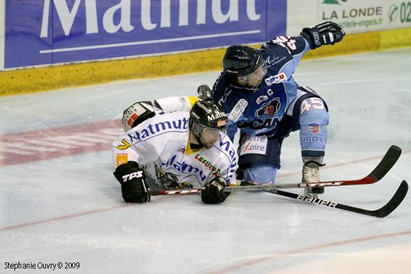 Photo hockey Hockey en France - Hockey en France : Rouen (Les Dragons) - Amical : Rouen dattaque