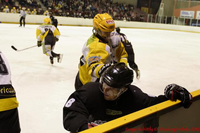 Photo hockey Hockey en France - Hockey en France - TIC : Derby explosif