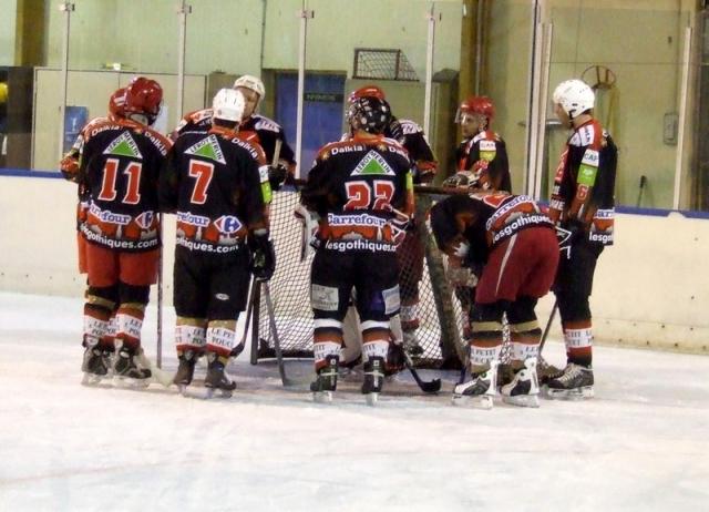 Photo hockey Hockey en France - Hockey en France - Trophe Loisirs : Louviers / Amiens