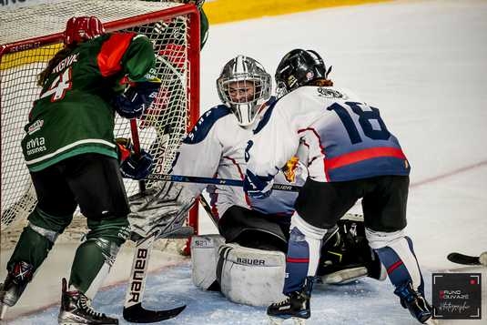 Photo hockey Hockey féminin -  : Grenoble / Féminin vs Cergy-Pontoise / Féminin - Carré final Féminin élite : Tours et Cergy s’offrent une finale