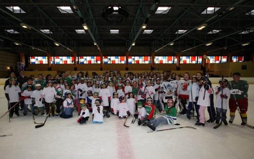Photo hockey Hockey fminin - Hockey fminin - Cergy : Faites du hockey au fminin