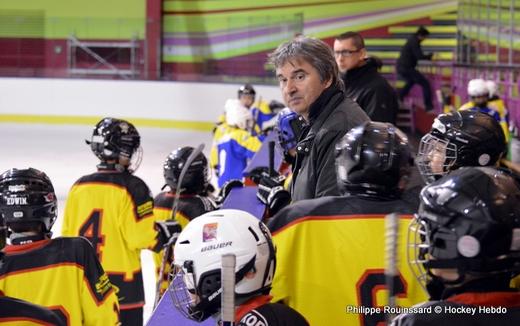 Photo hockey Hockey Mineur - Hockey Mineur : Besançon (Les Aigles) - Daniel Maric revient sur le banc Photo hockey Hockey Mineur - Hockey Mineur : Besançon (Les Aigles) - Daniel Maric revient sur le banc