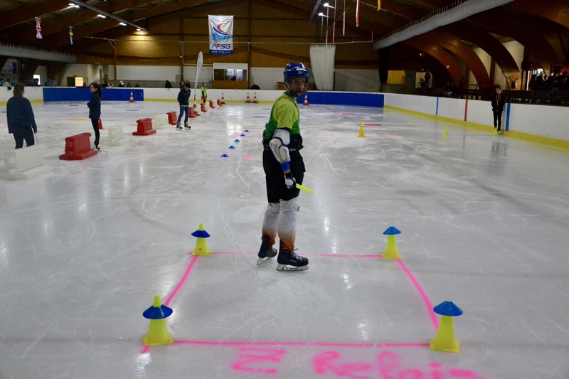 Photo hockey Hockey Mineur - Hockey Mineur : Clermont-Ferrand (Les Sangliers Arvernes) - Des hockeyeurs Champions de France UNSS