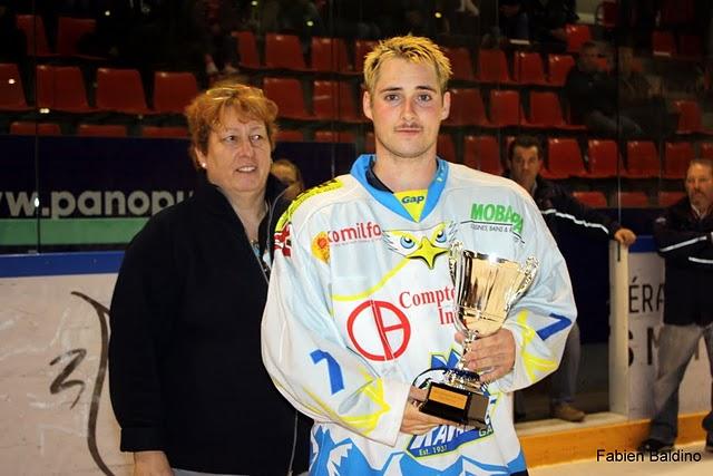 Photo hockey Hockey Mineur - Hockey Mineur - Espoir 3me place: Rouen sur le podium
