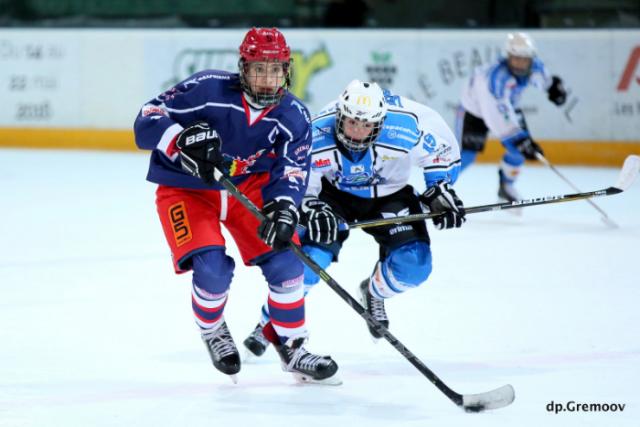 Photo hockey Hockey Mineur - Hockey Mineur - La passe de trois pour Grenoble