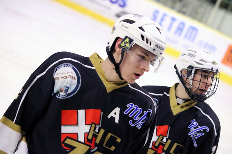 Photo hockey Hockey Mineur - Hockey Mineur - U20 - 1/2 finales : Court avantage au HC74