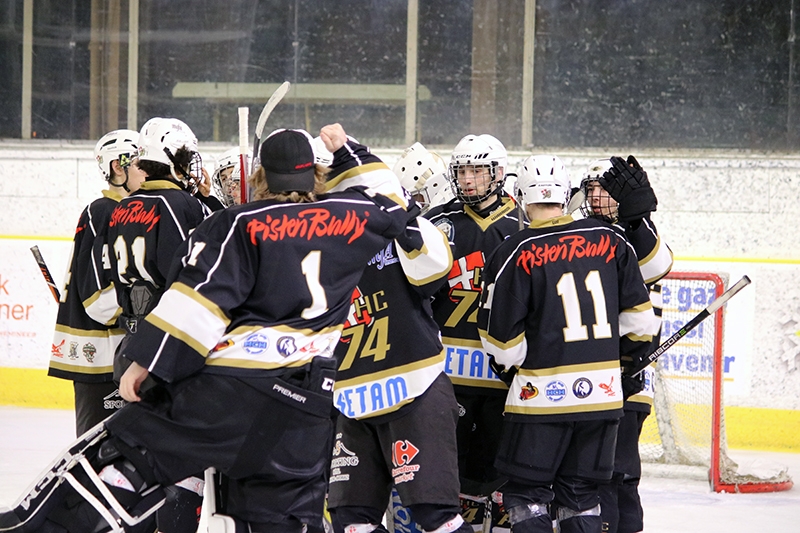 Photo hockey Hockey Mineur - Hockey Mineur - U20 - 1/2 finales : Court avantage au HC74