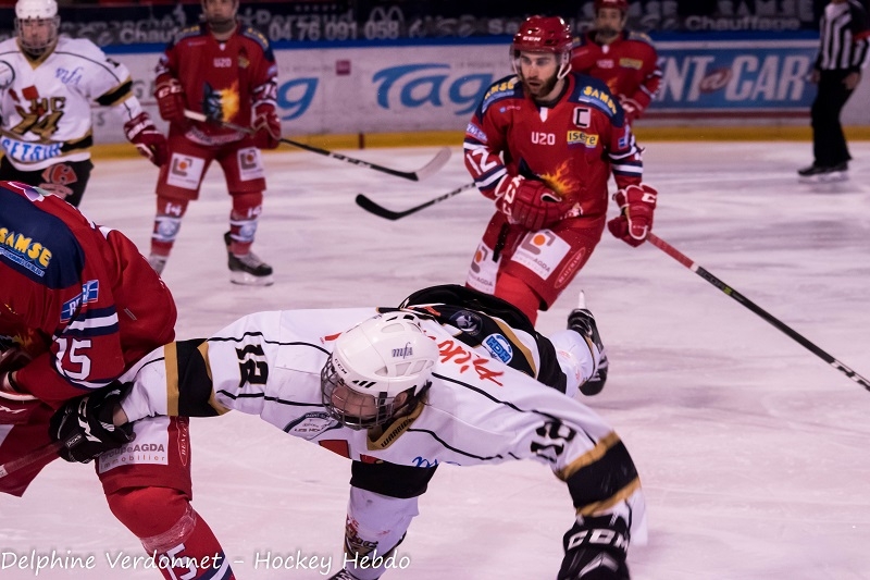 Photo hockey Hockey Mineur - Hockey Mineur - U20 : Grenoble l