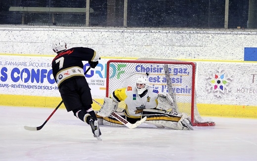 Photo hockey Hockey Mineur - Hockey Mineur - U20 : HC74 en finale à bout de souffle Photo hockey Hockey Mineur - Hockey Mineur - U20 : HC74 en finale à bout de souffle