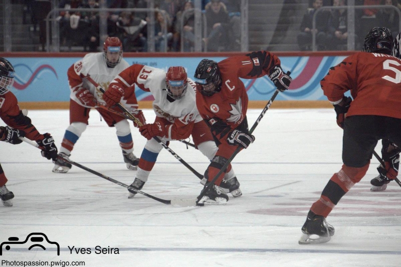 Photo hockey Jeux olympiques -  : Canada (CAN) vs Russie (RUS) - Une dfaite qui fait mal