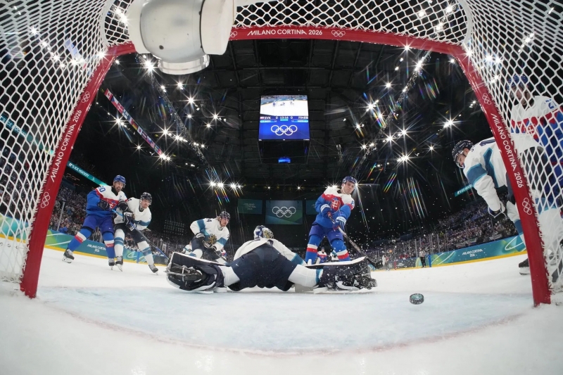 Photo hockey Jeux olympiques -  : Slovaquie (SVK) vs Finlande (FIN) - Le champion olympique pris dans le pi�ge slovaque