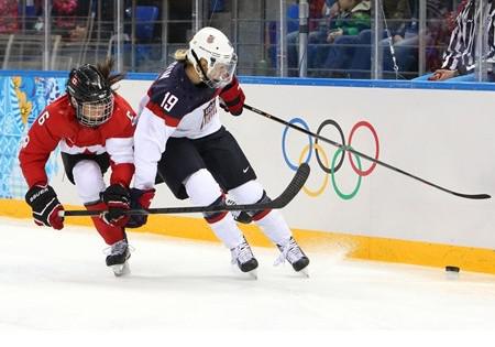 Photo hockey Jeux olympiques - Jeux olympiques - JO : Canada vs USA - Le Canada termine en tte