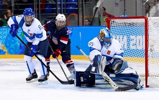 Photo hockey Jeux olympiques - Jeux olympiques - JO : USA vs Finlande - Les Amricaines logiquement