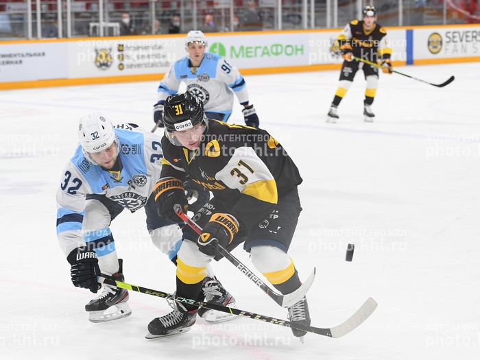 Photo hockey KHL - Kontinental Hockey League - KHL - Kontinental Hockey League - KHL : A tire-d