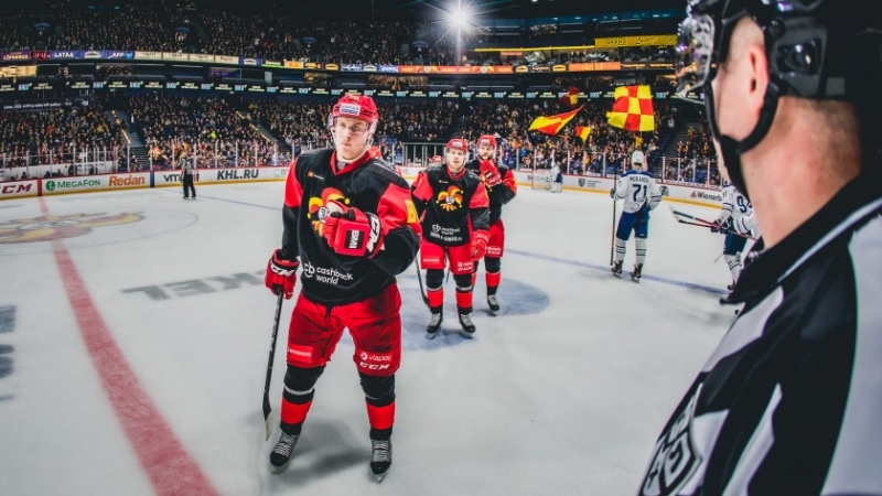Photo hockey KHL - Kontinental Hockey League - KHL - Kontinental Hockey League - KHL : Ca se resserre