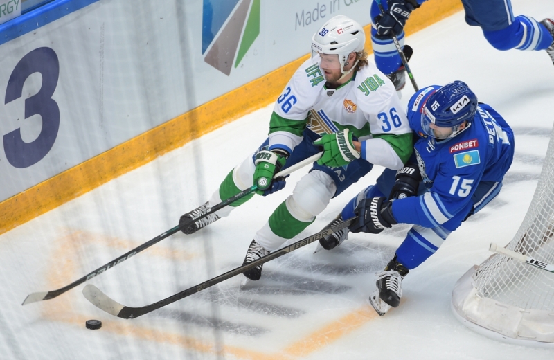 Photo hockey KHL - Kontinental Hockey League - KHL - Kontinental Hockey League - KHL : Cartons et 1re prolongation