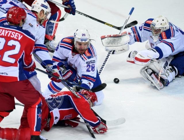 Photo hockey KHL - Kontinental Hockey League - KHL - Kontinental Hockey League - KHL : De justesse
