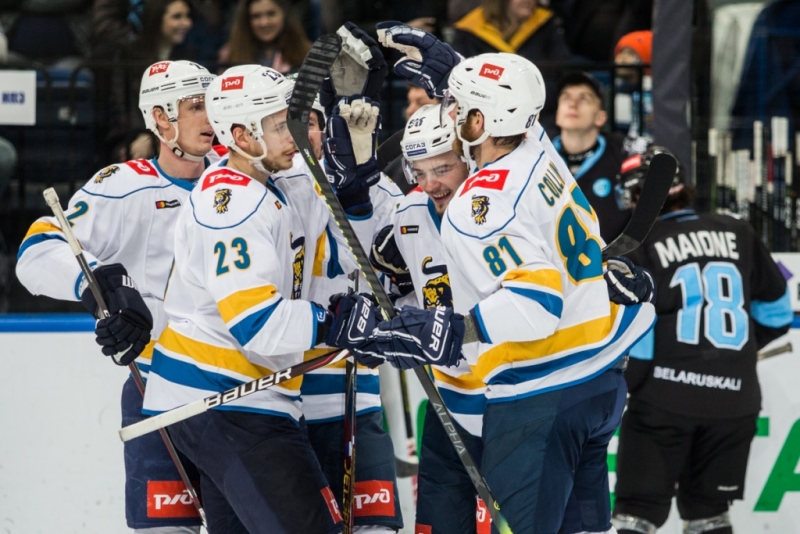 Photo hockey KHL - Kontinental Hockey League - KHL - Kontinental Hockey League - KHL : Des crocs affuts