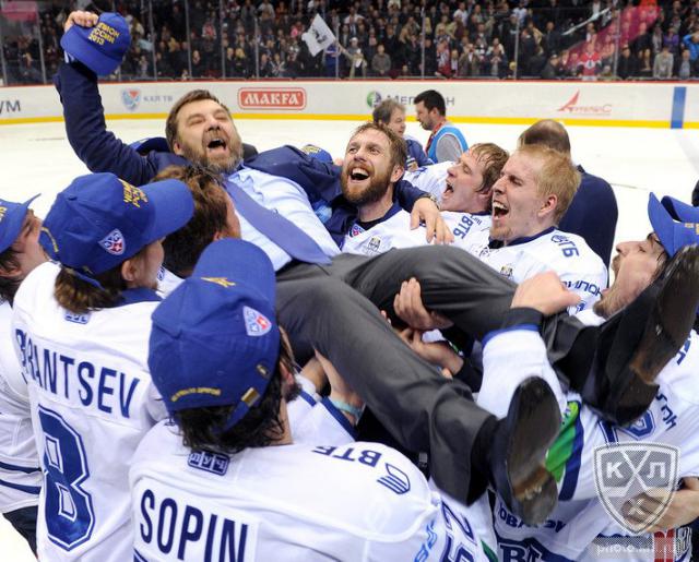 Photo hockey KHL - Kontinental Hockey League - KHL - Kontinental Hockey League - KHL : Dynastie Dynamo ?