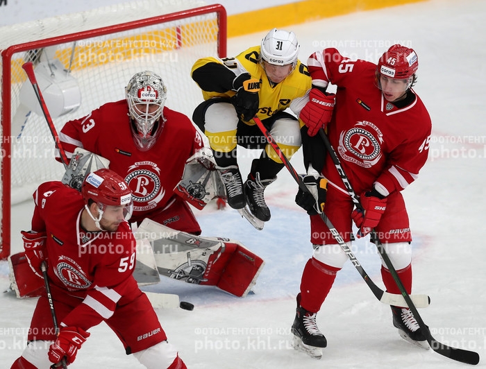 Photo hockey KHL - Kontinental Hockey League - KHL - Kontinental Hockey League - KHL : En selle