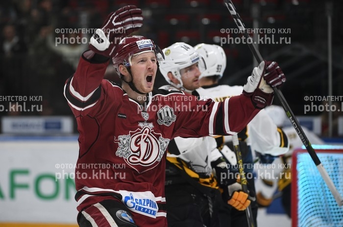 Photo hockey KHL - Kontinental Hockey League - KHL - Kontinental Hockey League - KHL : Garder espoir Photo hockey KHL - Kontinental Hockey League - KHL - Kontinental Hockey League - KHL : Garder espoir