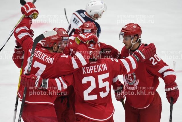 Photo hockey KHL - Kontinental Hockey League - KHL - Kontinental Hockey League - KHL : Le Chevalier terrasse l