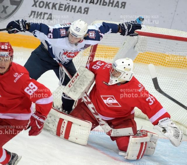 Photo hockey KHL - Kontinental Hockey League - KHL - Kontinental Hockey League - KHL : Le Gladiateur triomphant